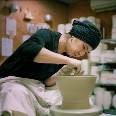 陶芸家　青木良太　黒陶金皿S