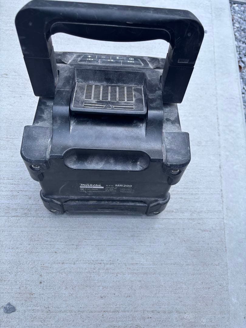 マキタ充電式BluetoothスピーカーMR200 おまけ バッテリー付き