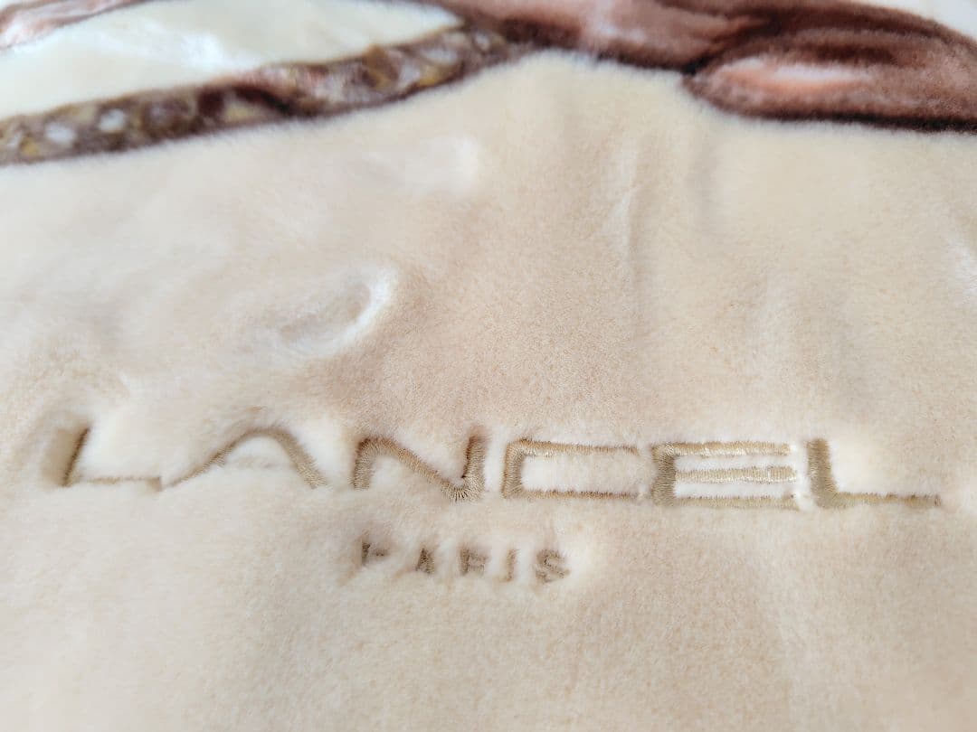 未使用✨️LANCELランセル アクリル毛布✨️シングルサイズ✨️化粧箱無し