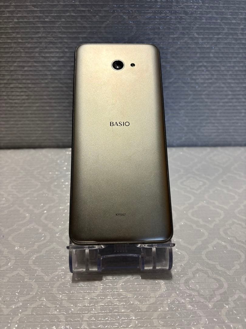 BASIO KYV47 スマートフォン本体