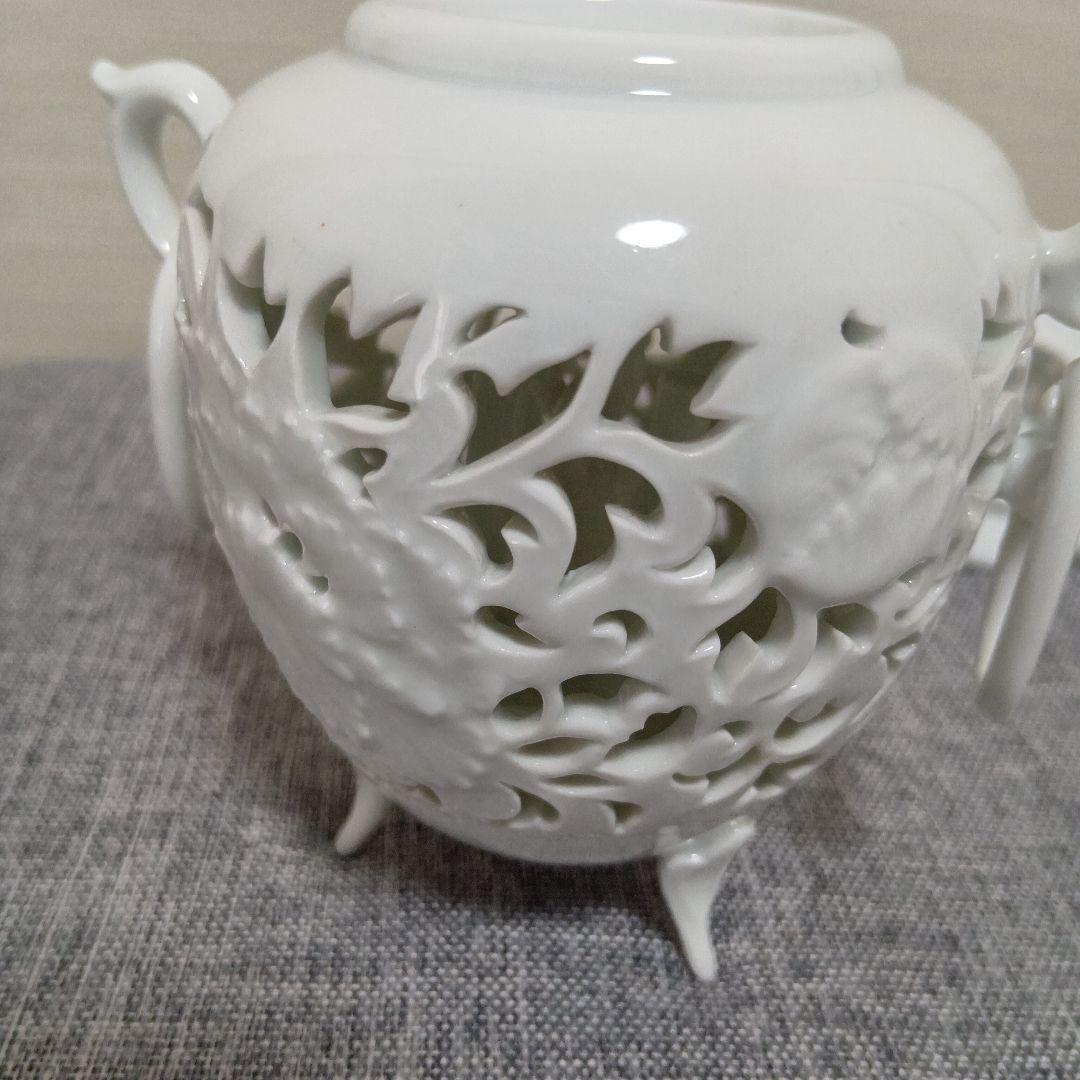 ホワイト陶器 透かし彫り 有田焼　杉原一壺 三脚　香炉