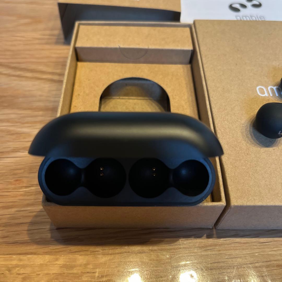 ambie sound earcurfs ※充電ケーブルは付属しておりません