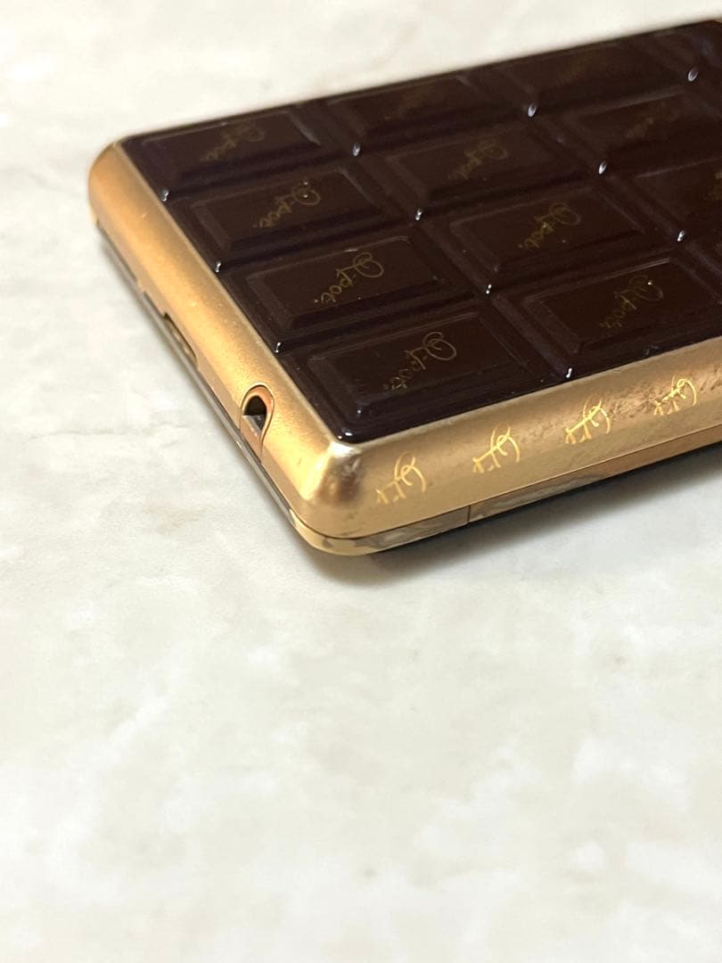 Q-pot.スマートフォン チョコレート スマホ スマートフォン SH-04D