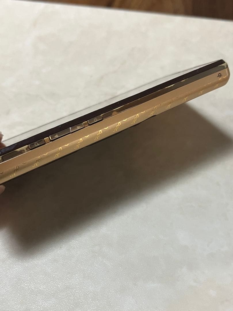 Q-pot.スマートフォン チョコレート スマホ スマートフォン SH-04D