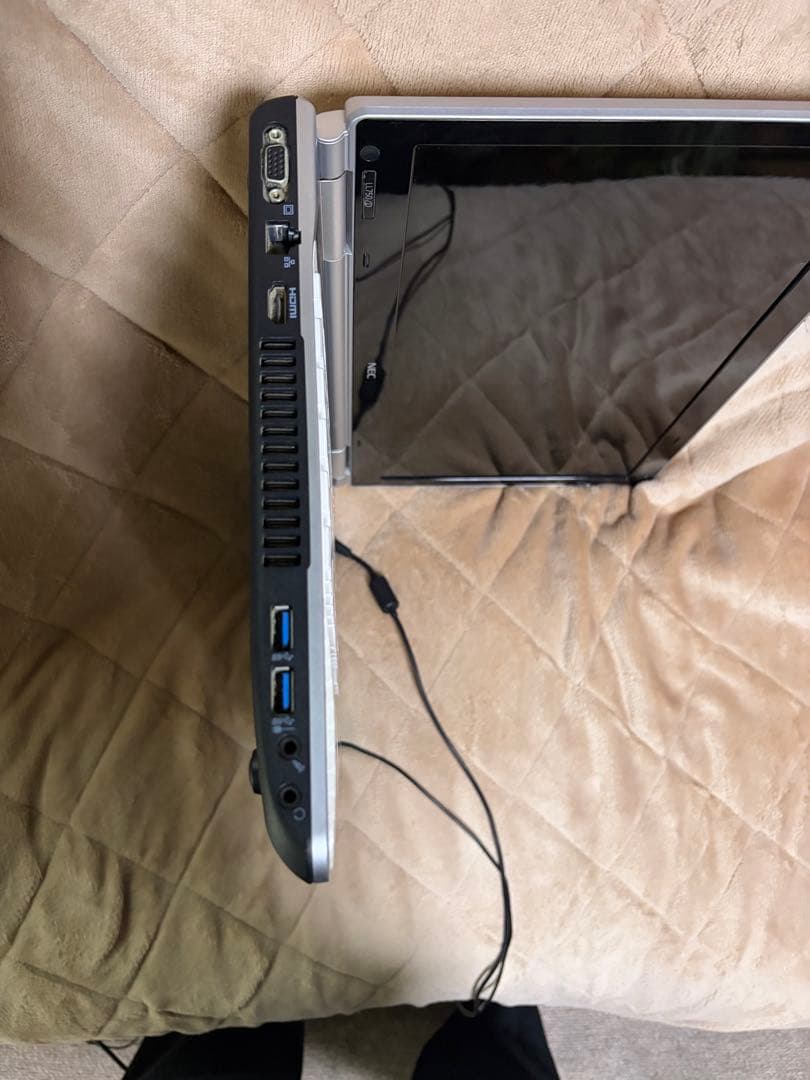 NEC LaVie PC-LL750DS3EW ノートPC