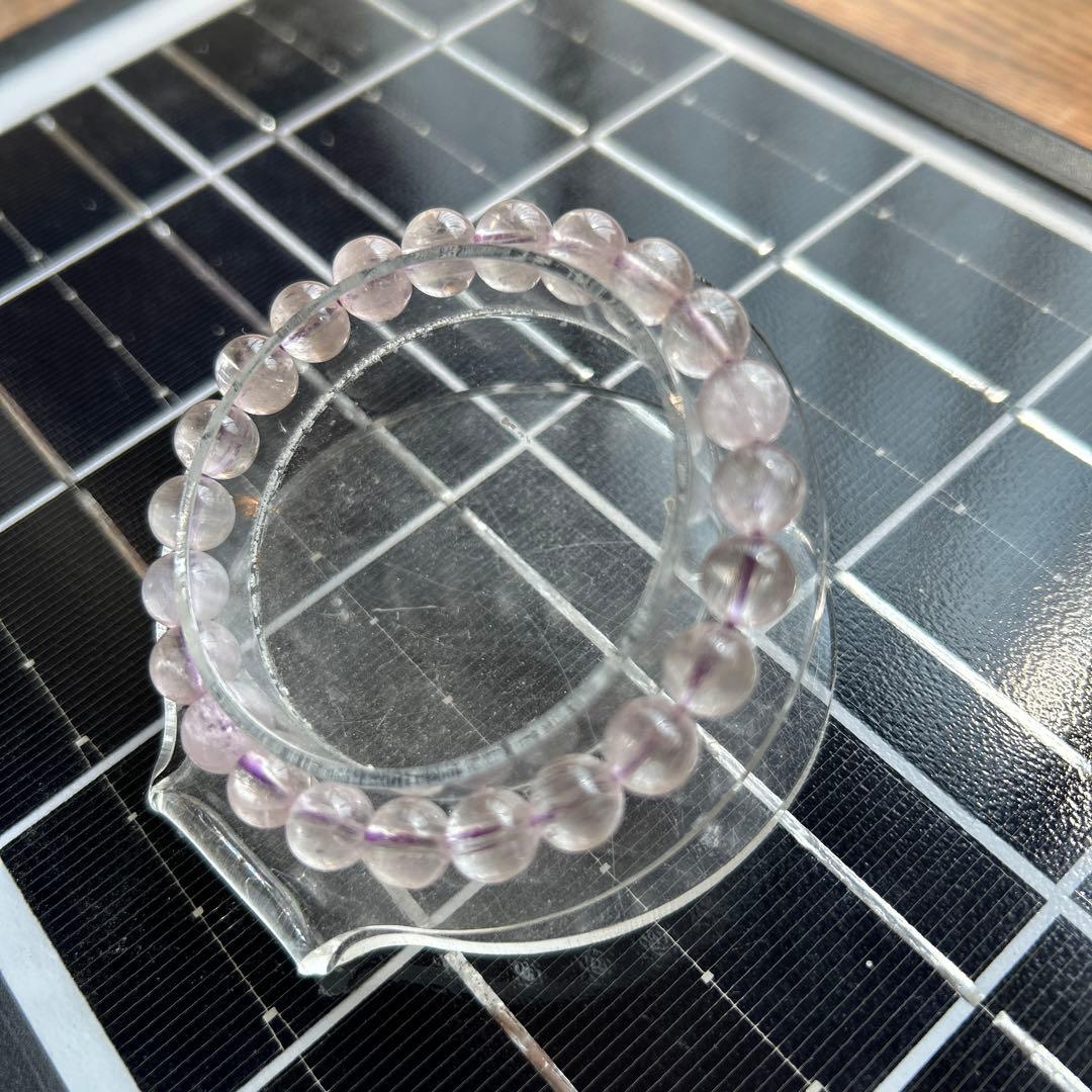 クンツァイトのビーズブレスレット