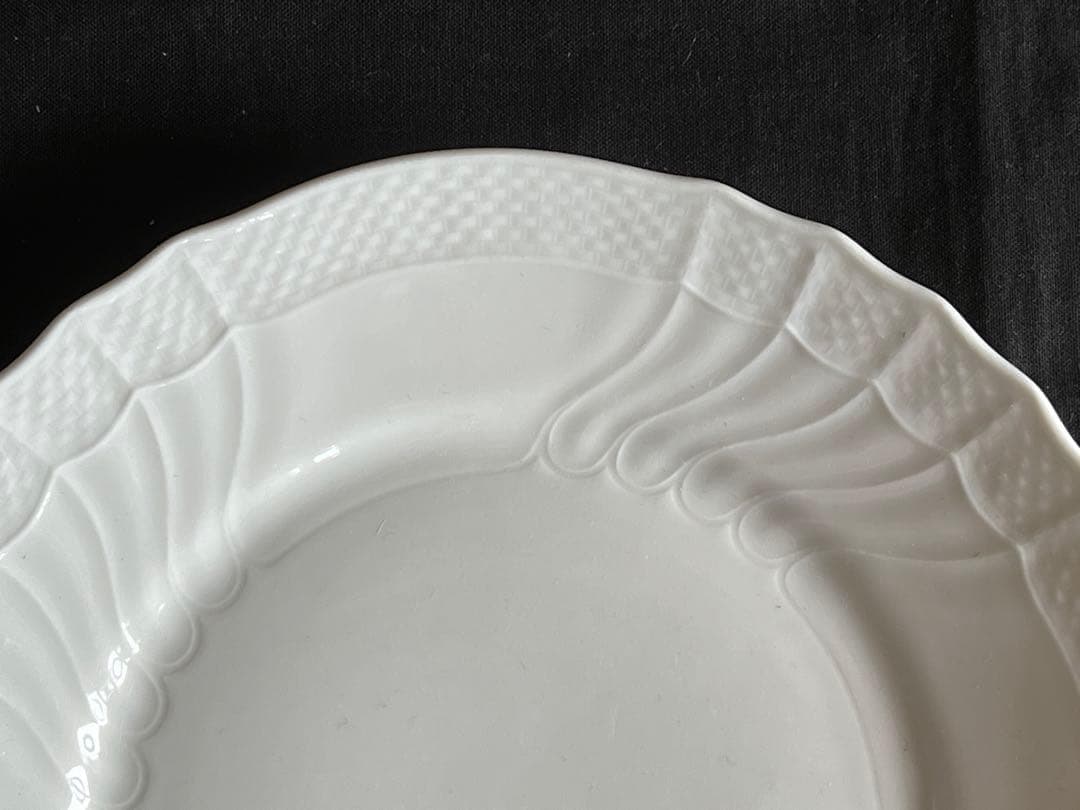 リチャードジノリ　ベッキオホワイト　ケーキプレート　20cm