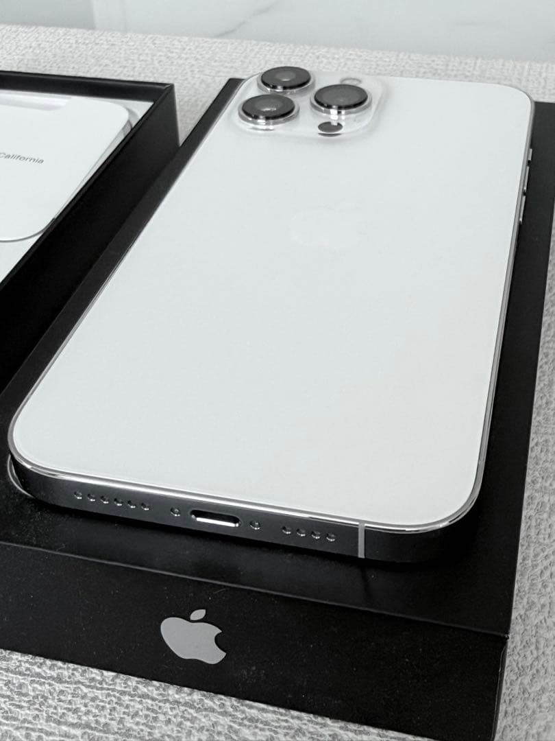 iPhone13ProMax 128GB シルバー SIMフリー 美品