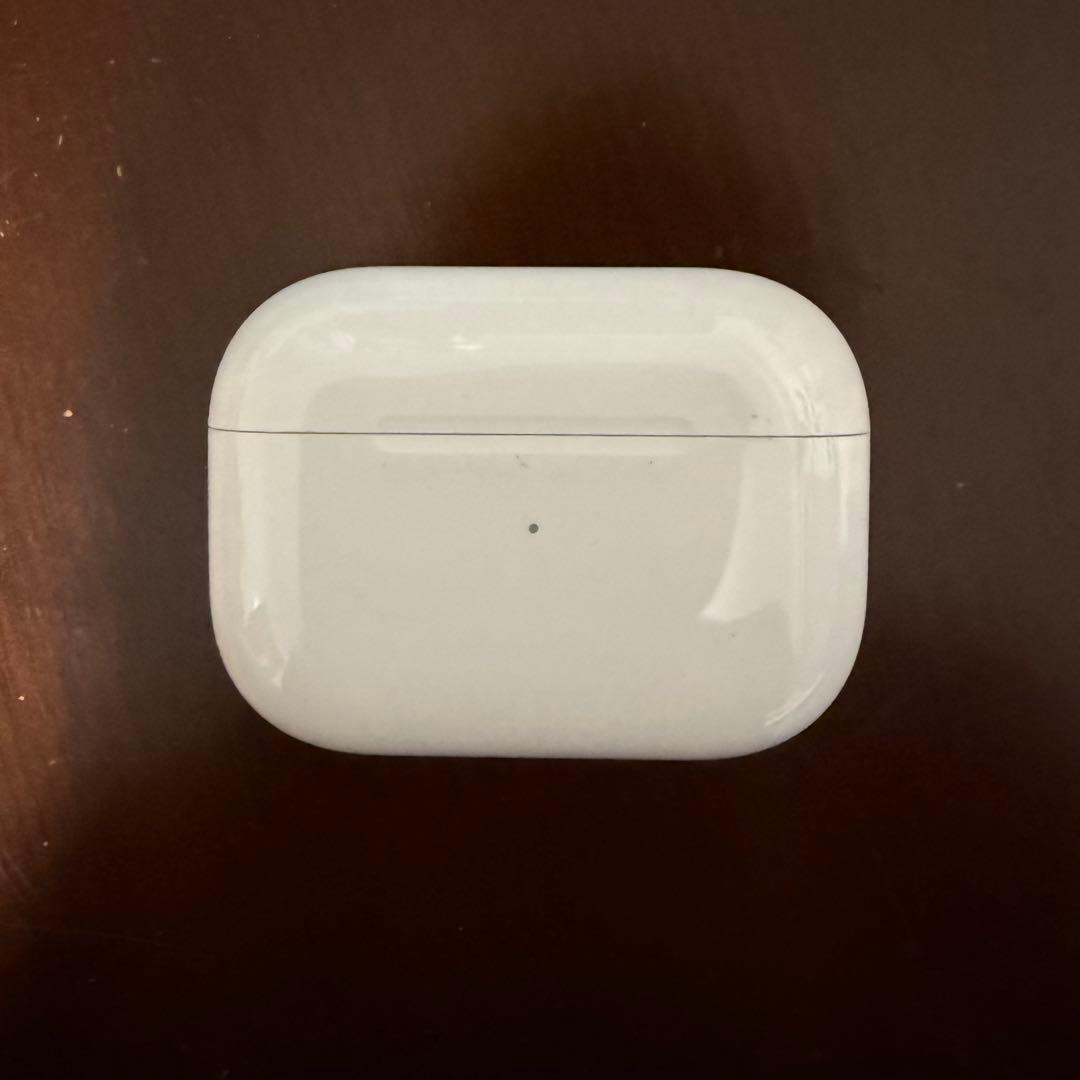 AirPods Proワイヤレス充電ケース付き