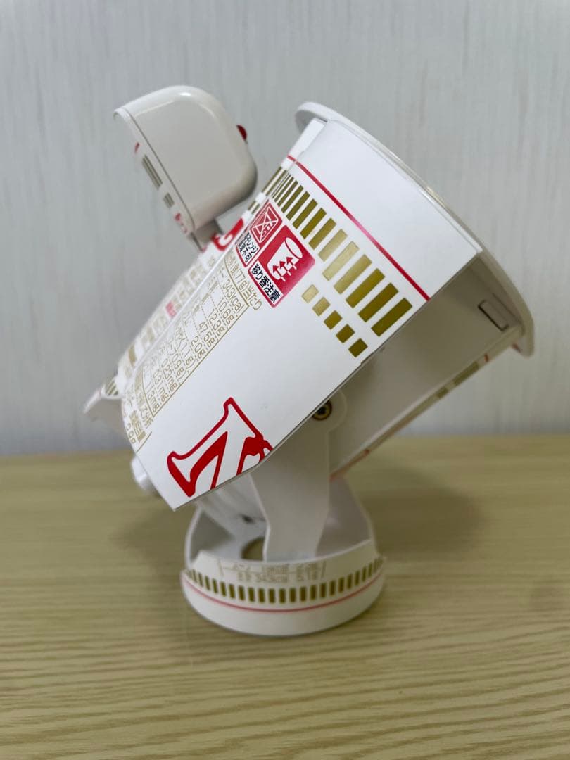 カップヌードルロボタイマー　しゃべる！動く！ 非売品 実働