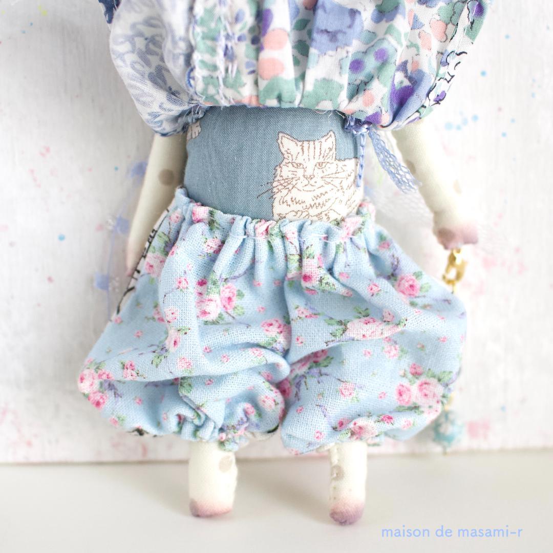 白猫（オッドアイ）のミニぬいぐるみ 15cm バックチャーム付き moda