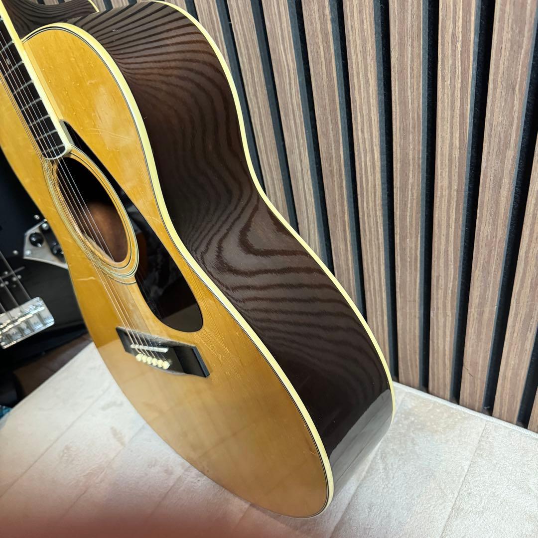 Yamaha アコースティックギター FG202