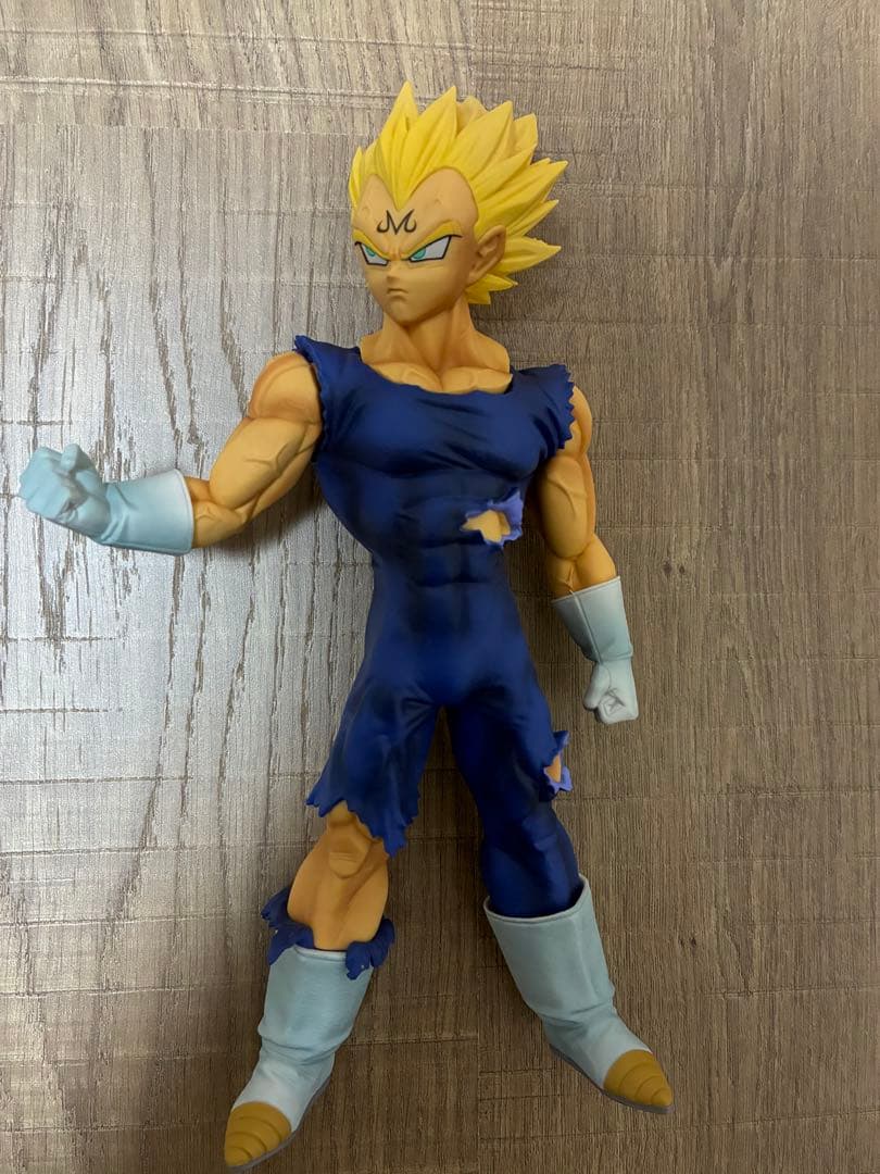 ドラゴンボール一番くじ　悟空、ベジータ