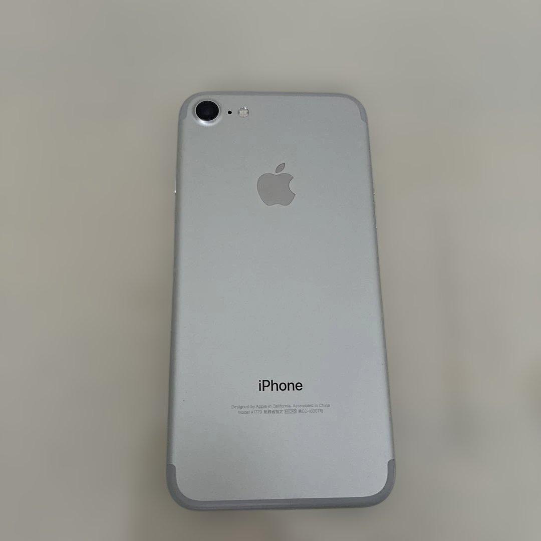iPhone7 32GB 美品