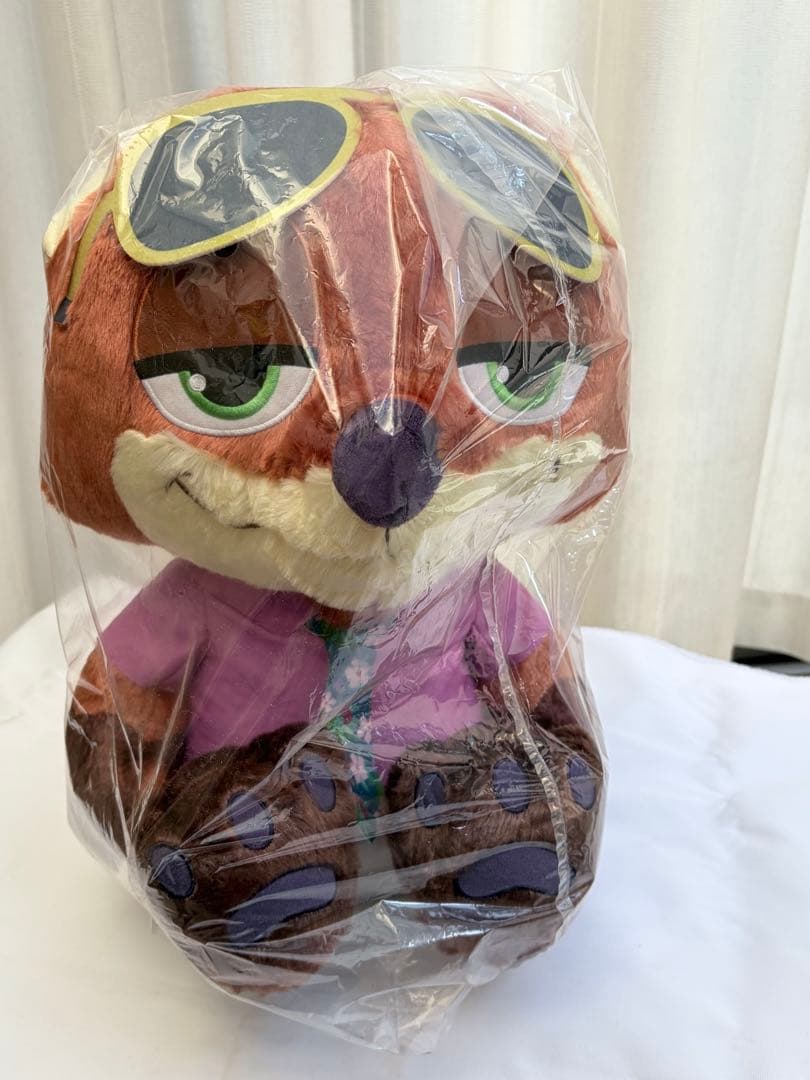 ズートピア2に登場するニック・ワイルドとジュディの特大ぬいぐるみ2体セット