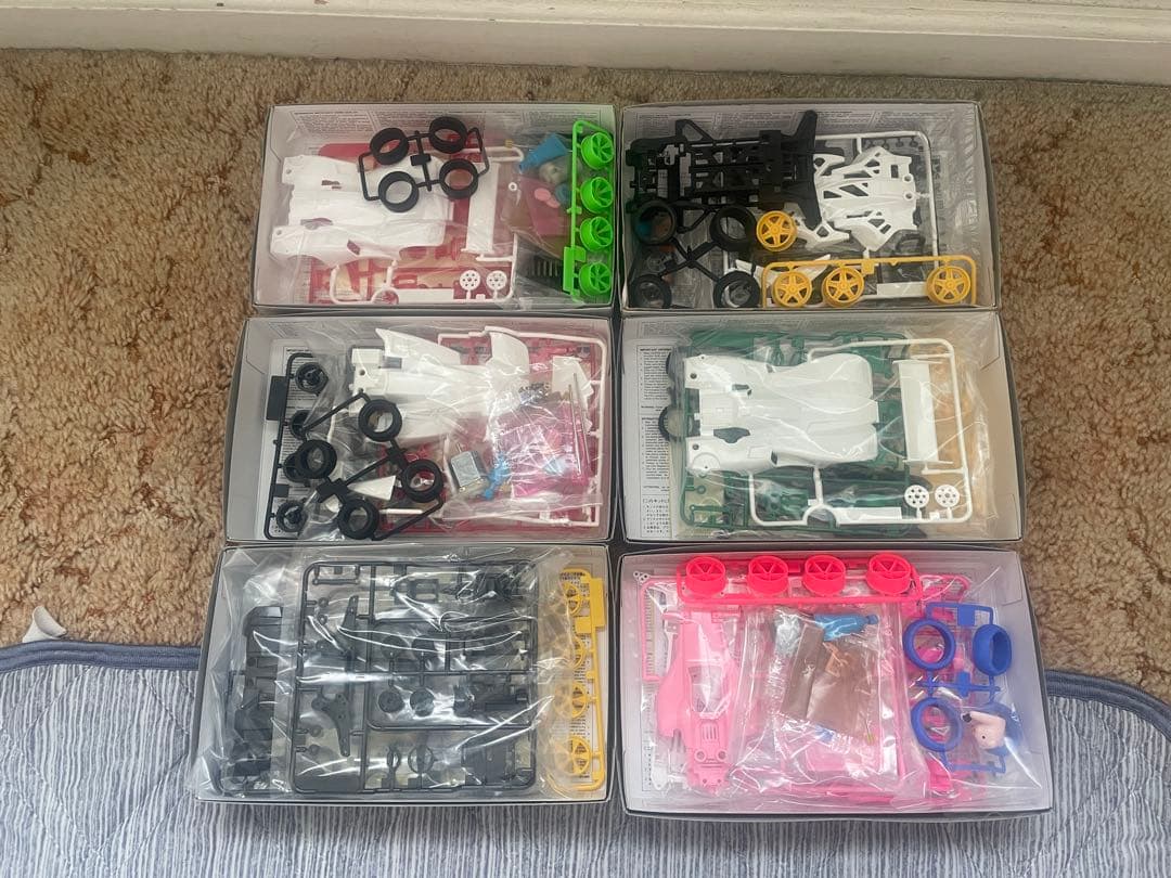 ミニ四駆　 未組立　マシン24台セット　まとめ売り