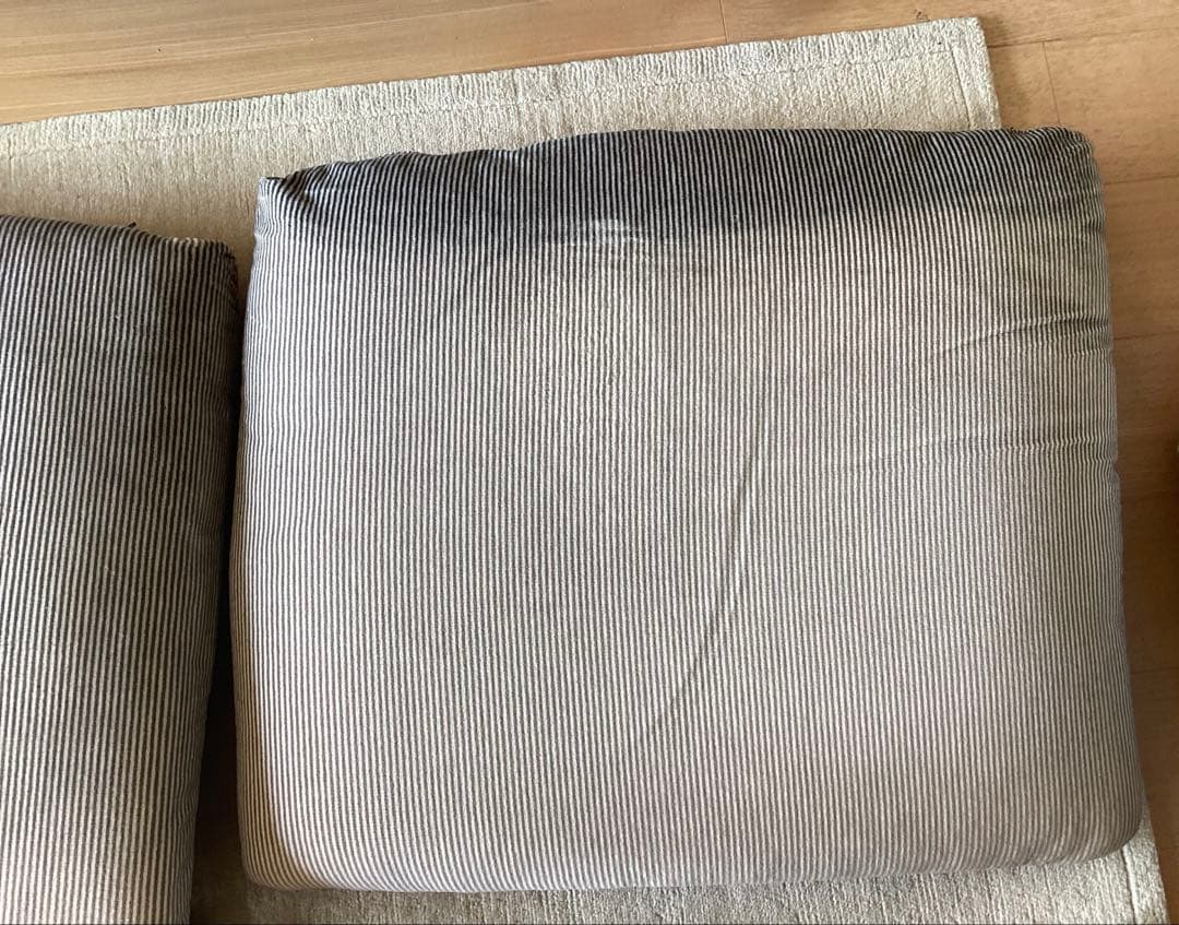 カッシーナ マラルンガ　2人掛け　定価130万