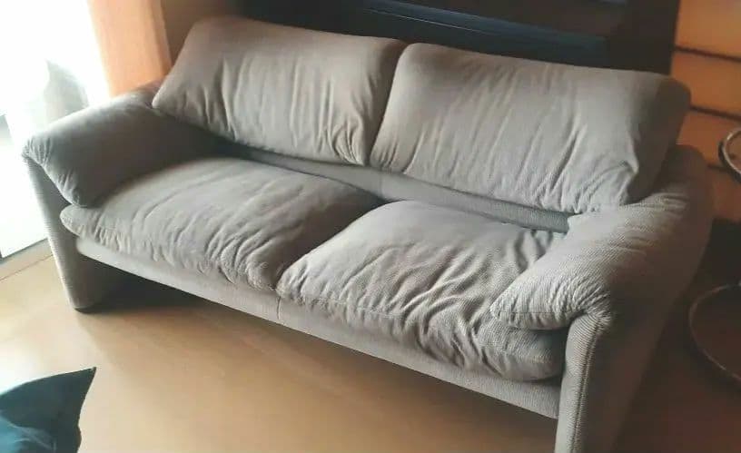 カッシーナ マラルンガ　2人掛け　定価130万