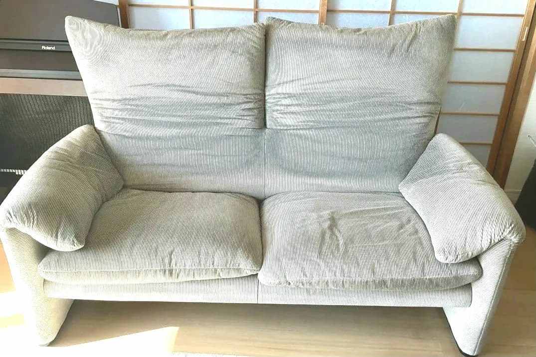 カッシーナ マラルンガ　2人掛け　定価130万