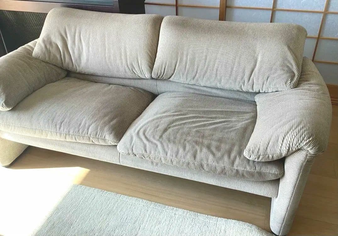 カッシーナ マラルンガ　2人掛け　定価130万