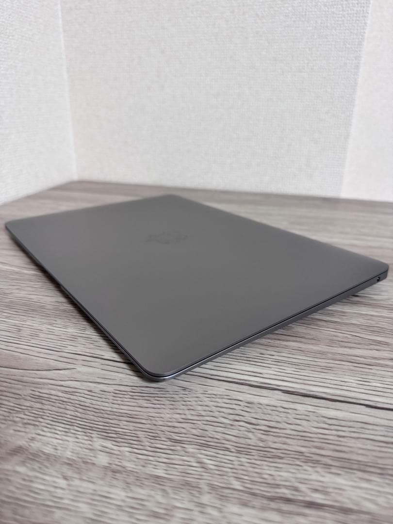 Apple MacBook M1チップ 13インチ　スペースグレー 本体
