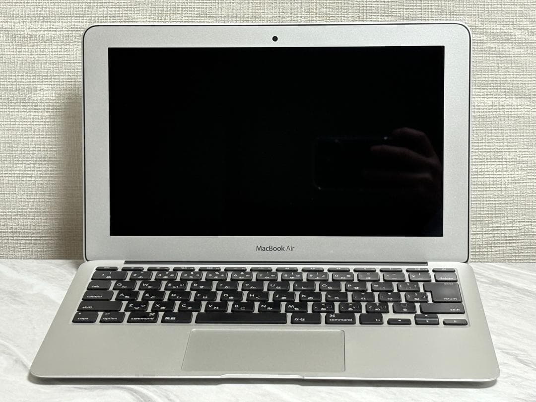 Apple MacBook Air 11-inch Mid 2013 シルバー