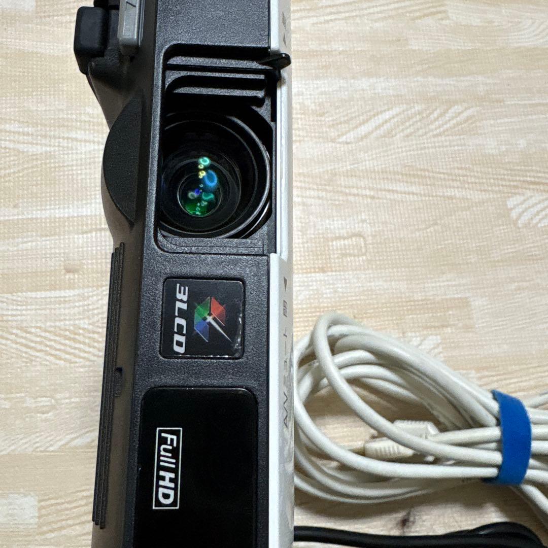 EPSON EB-1795F フルHD 3200lmプロジェクター本体