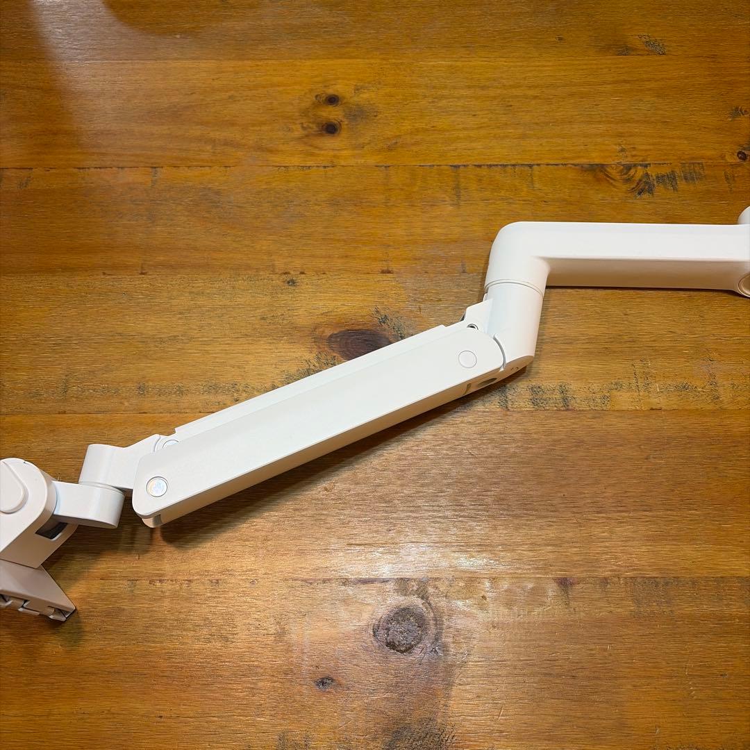 IRIS OHYAMA ゲーミングモニター　モニターアーム付き