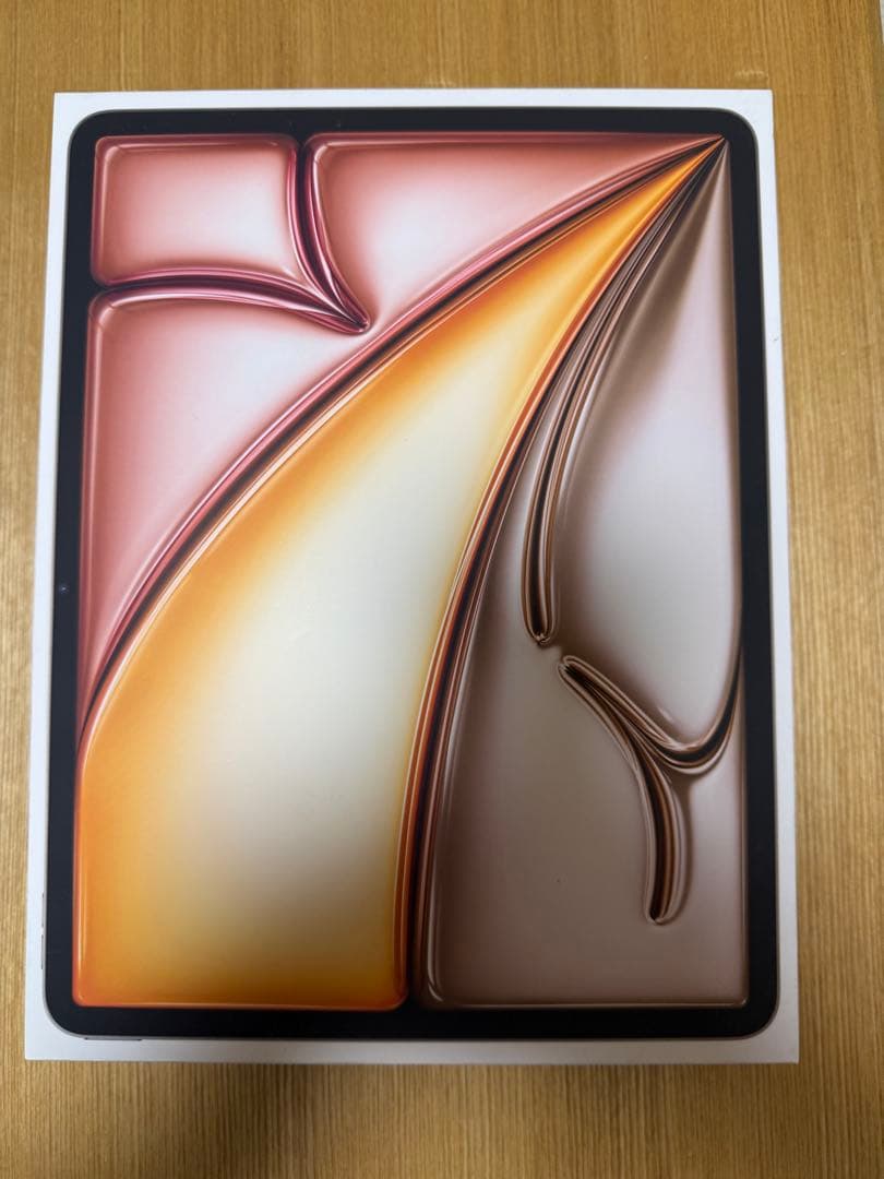 iPad Air M2 13インチ　スターライト 本体