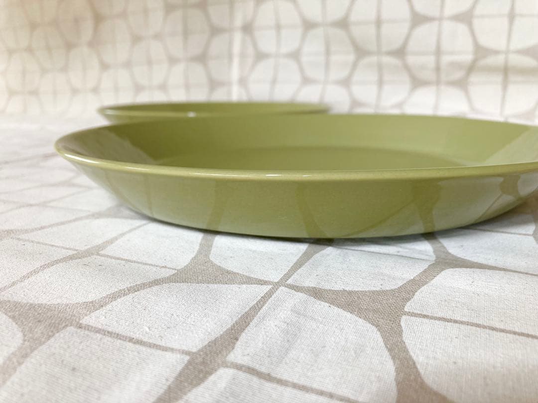 中古品◻︎美品 イッタラ  ティーマ26cm オリーブグリーン×2枚