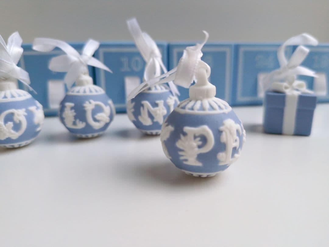 ウェッジウッド　アドベントカレンダー　バラ　5種