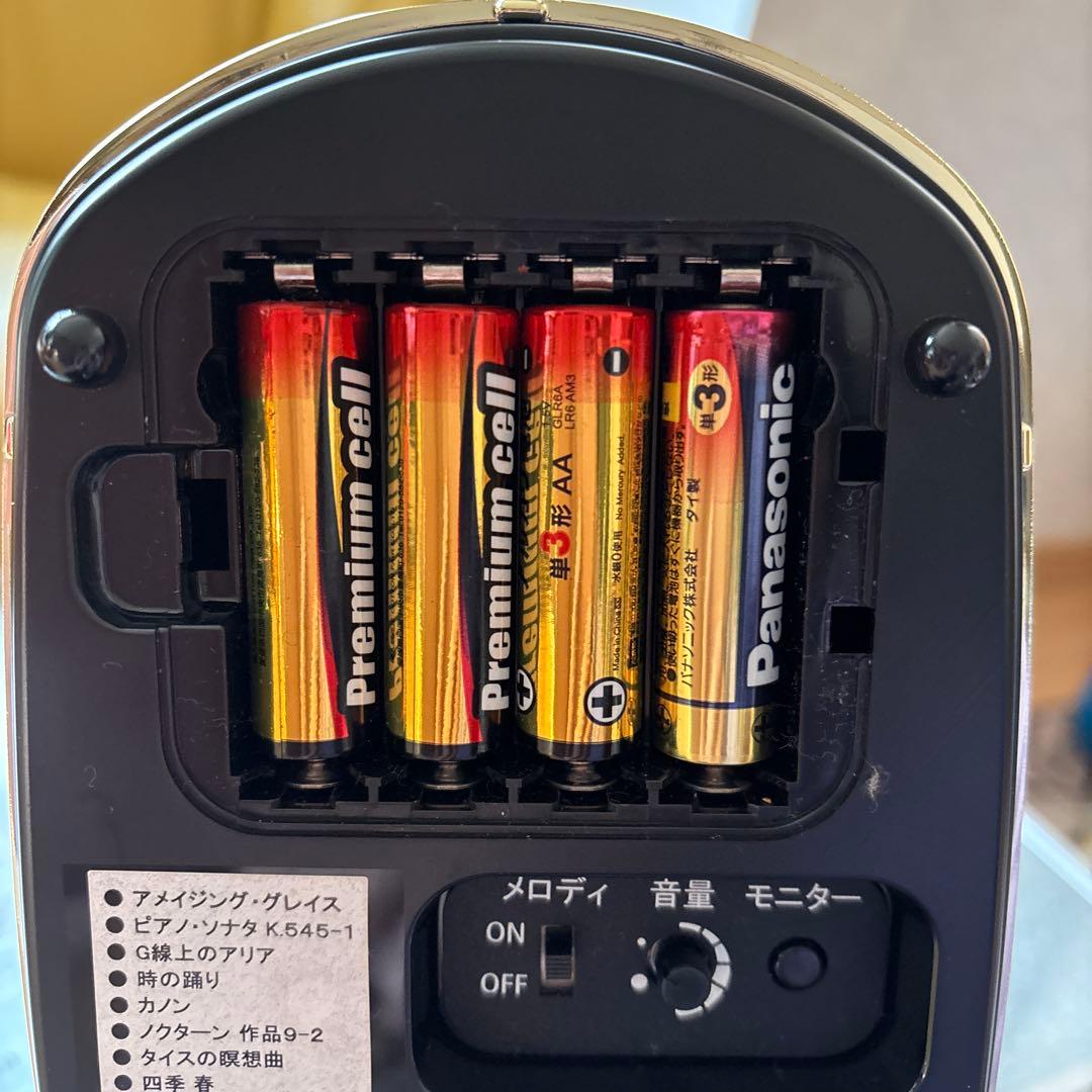 美品シチズン電波時計.毎正時メロディー付12曲、4ＲＮ427.説明書あり