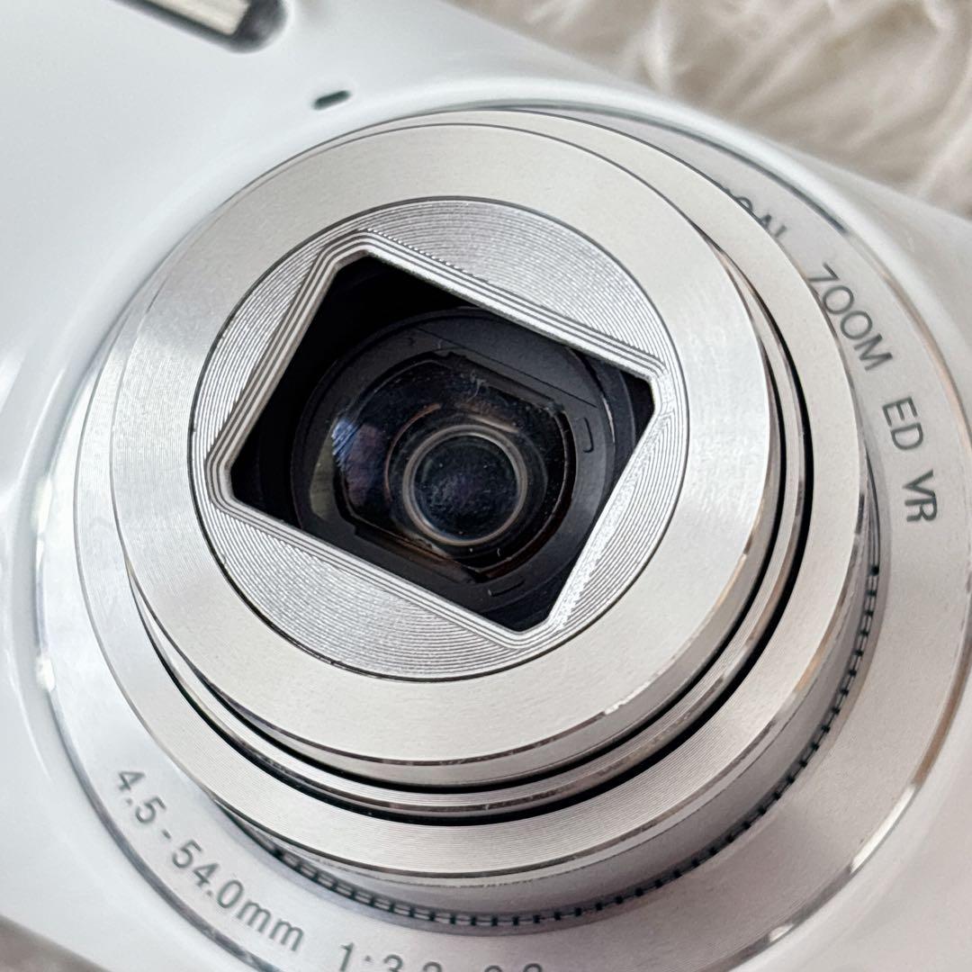 完品】Nikon COOLPIX S6600 ホワイト コンデジ Wi-Fi