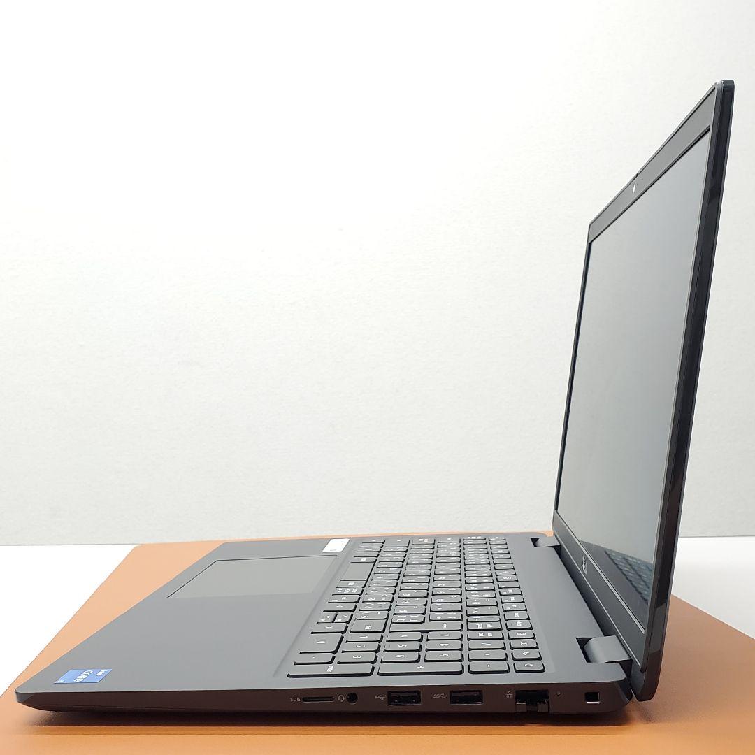【商品番号1808】　DELL　15.6型ノートパソコン　 2022年製