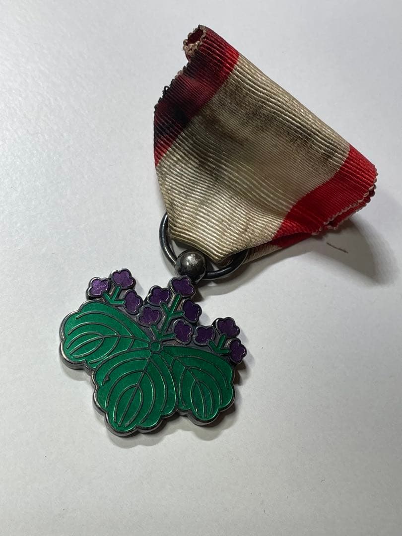 勲七等青色桐葉章　勲章