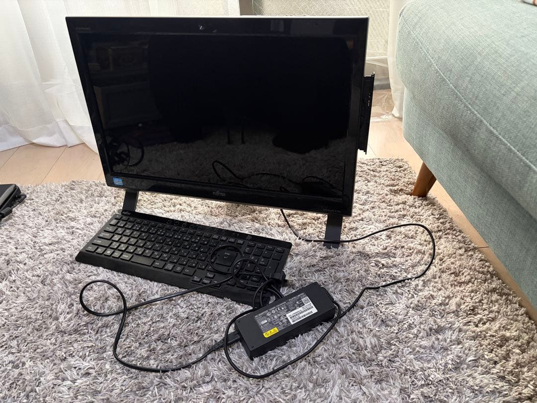 一体型PC FUJITSU ESPRIMO FH56/SD Windows