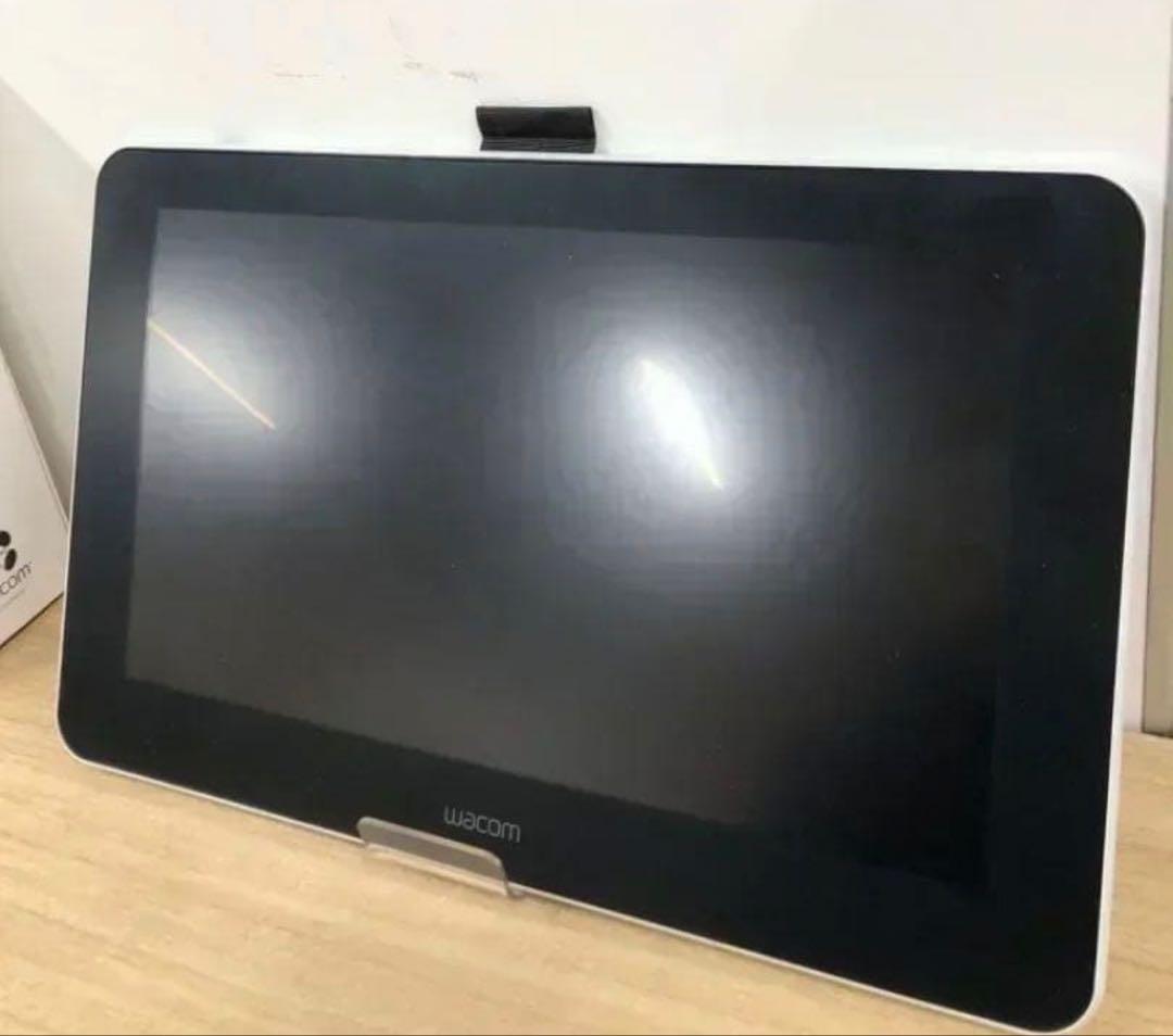 Wacom One ホワイト 13.3型 液晶ペンタブレット