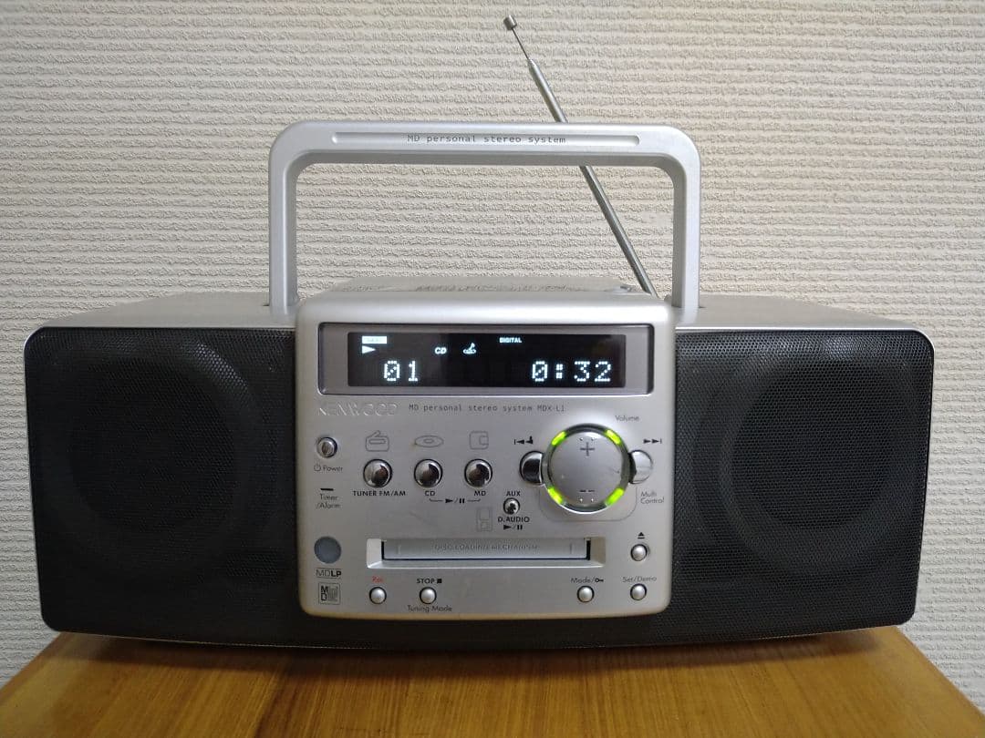ケンウッド　CD・MD・ラジオシステム 　KENWOOD　MDX-L1