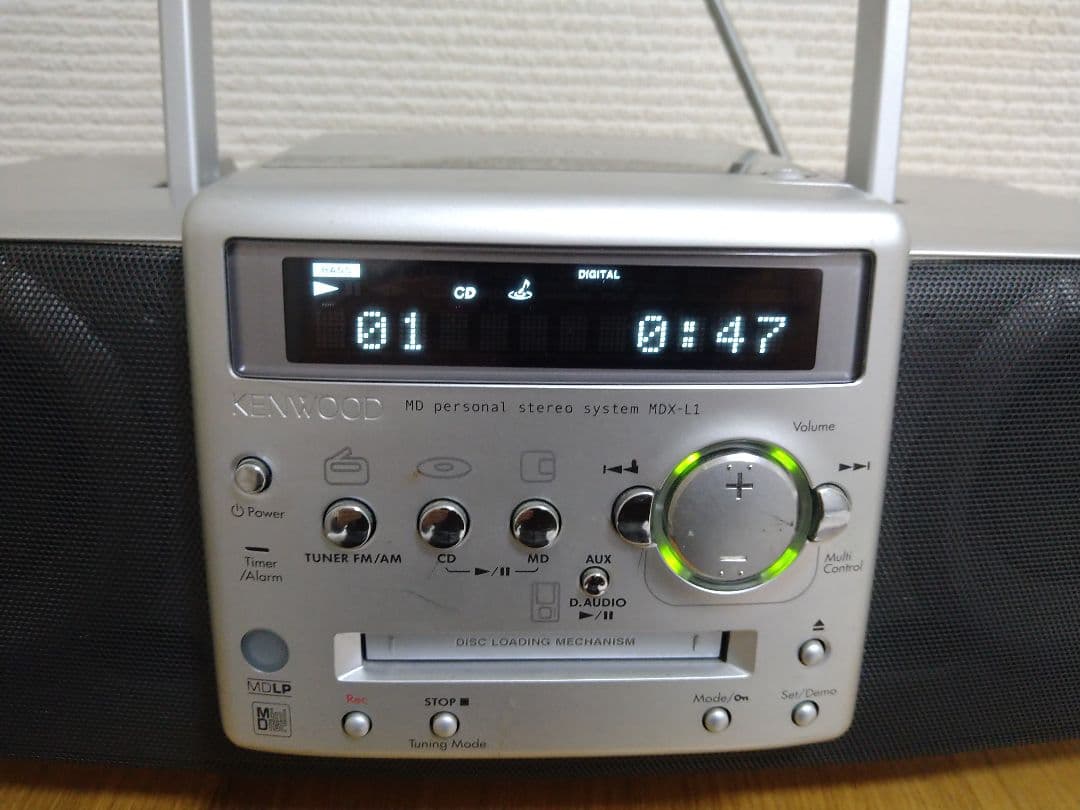 ケンウッド　CD・MD・ラジオシステム 　KENWOOD　MDX-L1