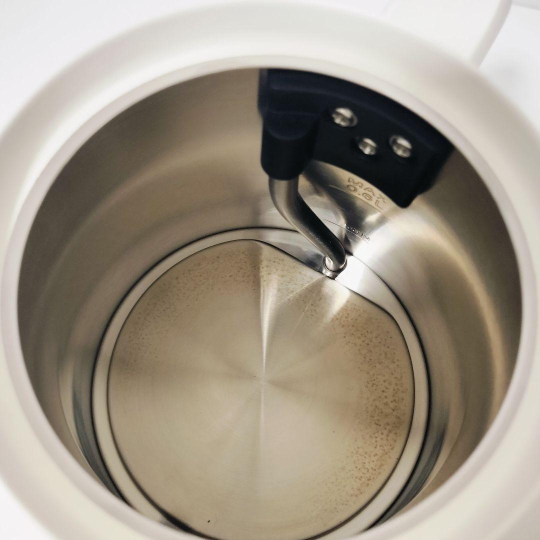 BALMUDA バルミューダ　電気ケトル　ホワイト　動作確認済み　1152