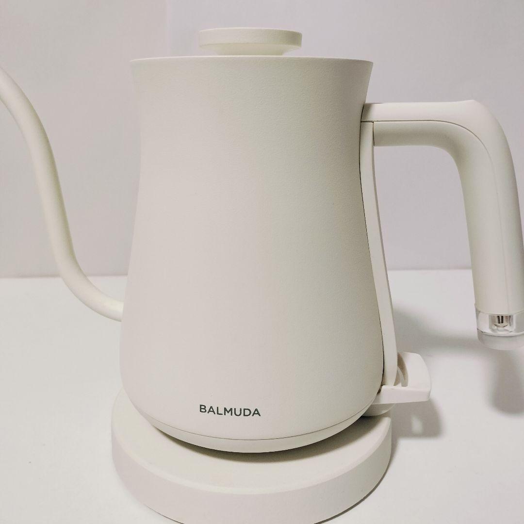 BALMUDA バルミューダ　電気ケトル　ホワイト　動作確認済み　1152