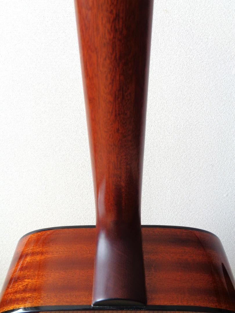 GUILD D-125 NAT　オール単板マホガニー　美品！　純正ハードケース付