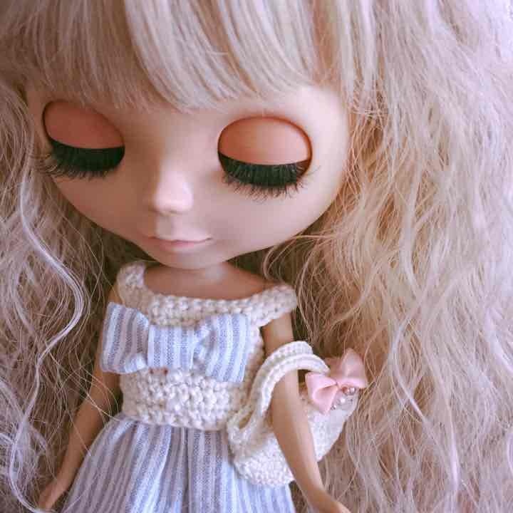 確認用 ガーリーリボン レース編みのミニチュアバッグ