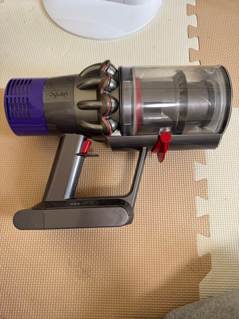 Dyson SV12コードレスクリーナー