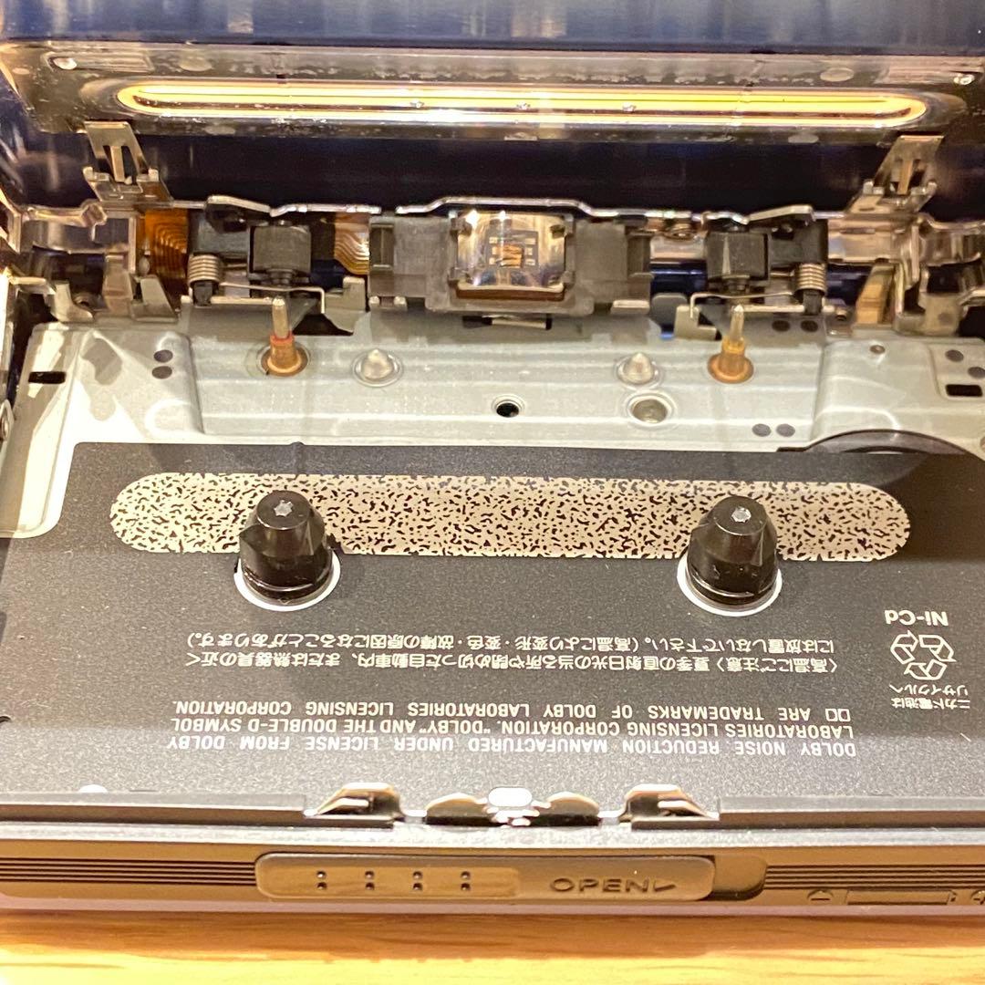 S*i様 【美品ジャンク】 SONY WALKMAN WM-EX677カセットウ