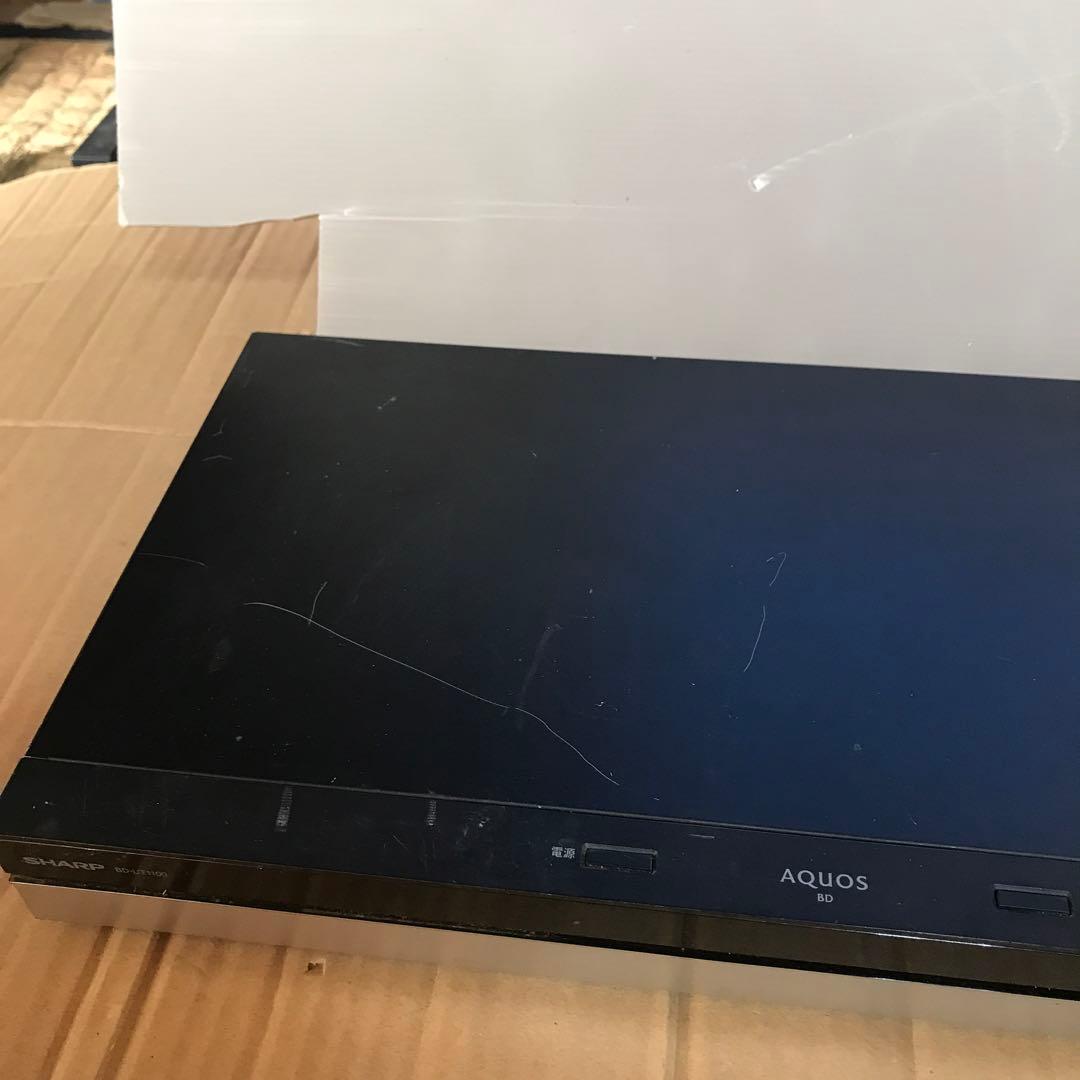 SHARP ブルーレイレコーダー　BD－UT1100 2017年製　リモコン無
