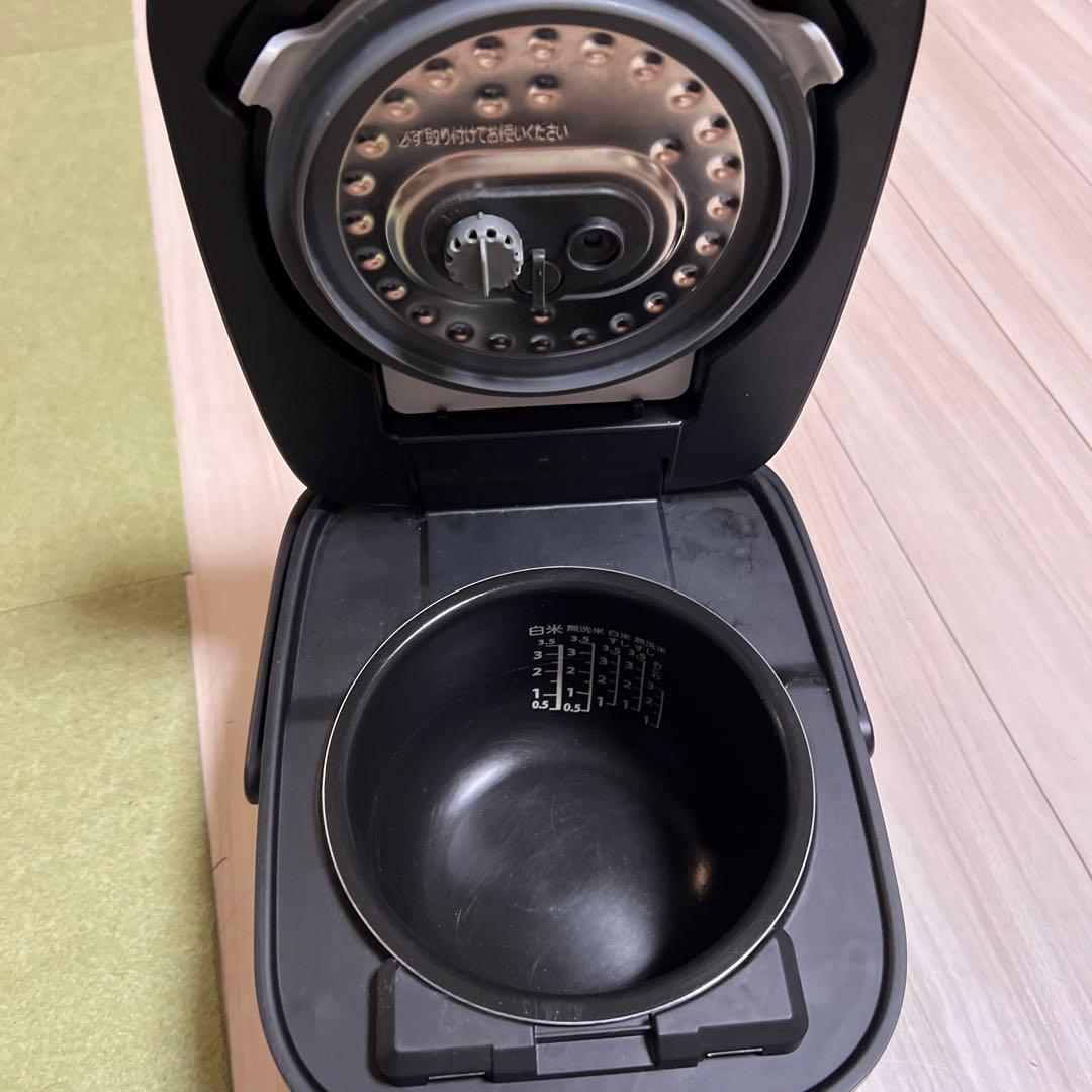 TOSHIBA RC-6PXV 炊飯器 23年製　3.5合炊き