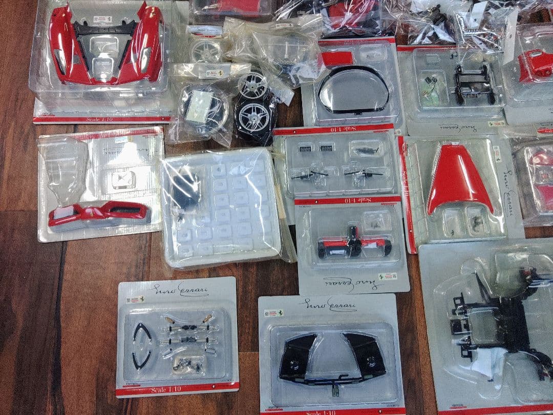 部品まとめ売り！デアゴスティーニ　週刊　エンツォフェラーリ1/10　パーツ