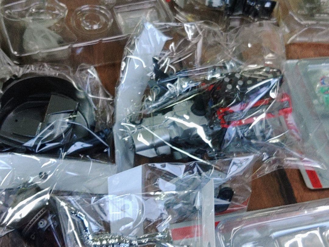 部品まとめ売り！デアゴスティーニ　週刊　エンツォフェラーリ1/10　パーツ