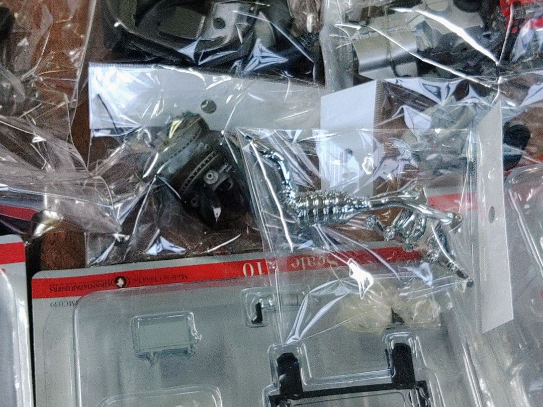 部品まとめ売り！デアゴスティーニ　週刊　エンツォフェラーリ1/10　パーツ